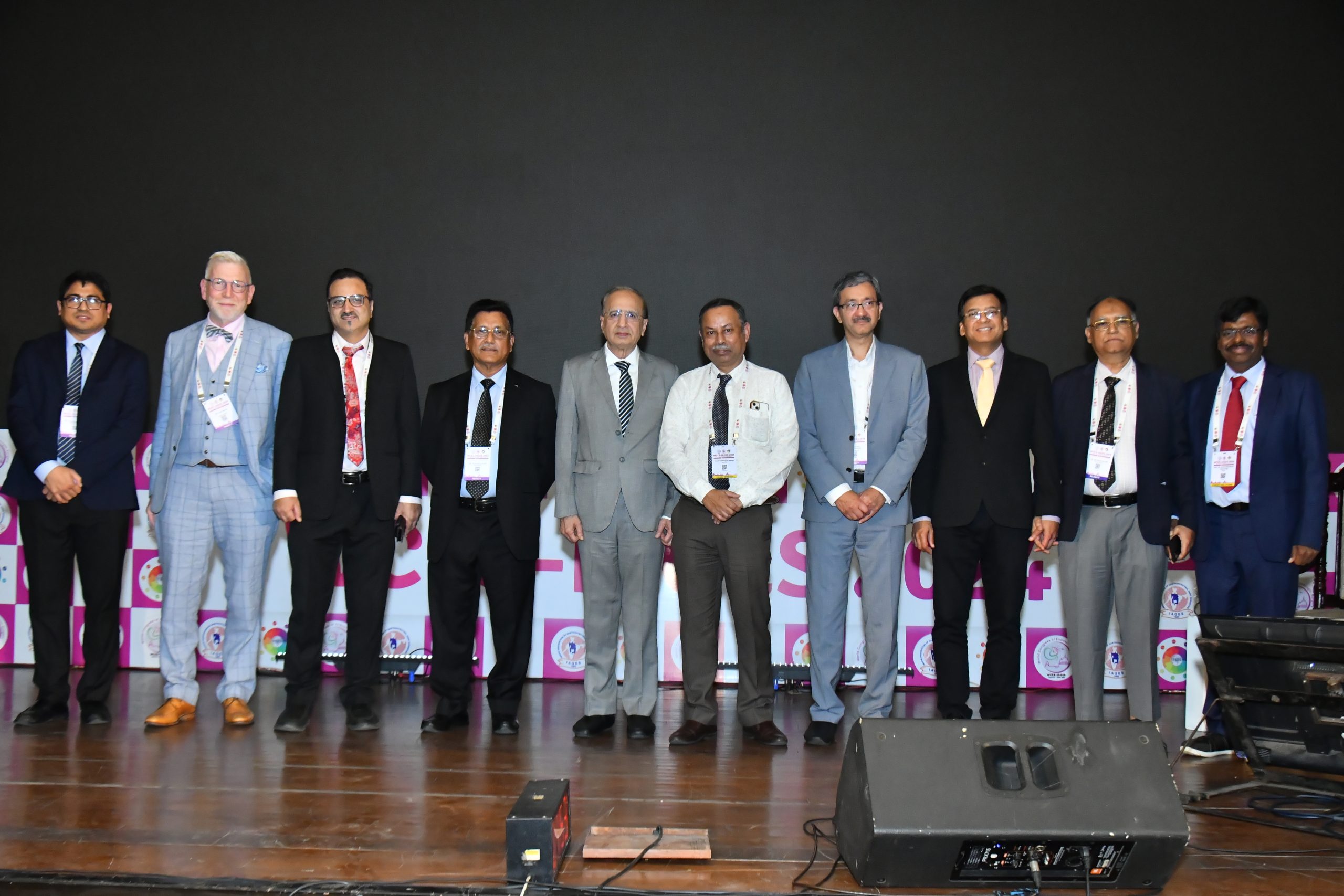 Bangladeshi doctor Masfique provides Indian doctors with colonoscopy training